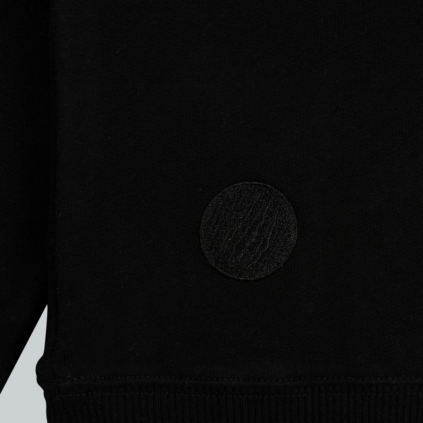 BLACK RIP LOGO CREWNECK