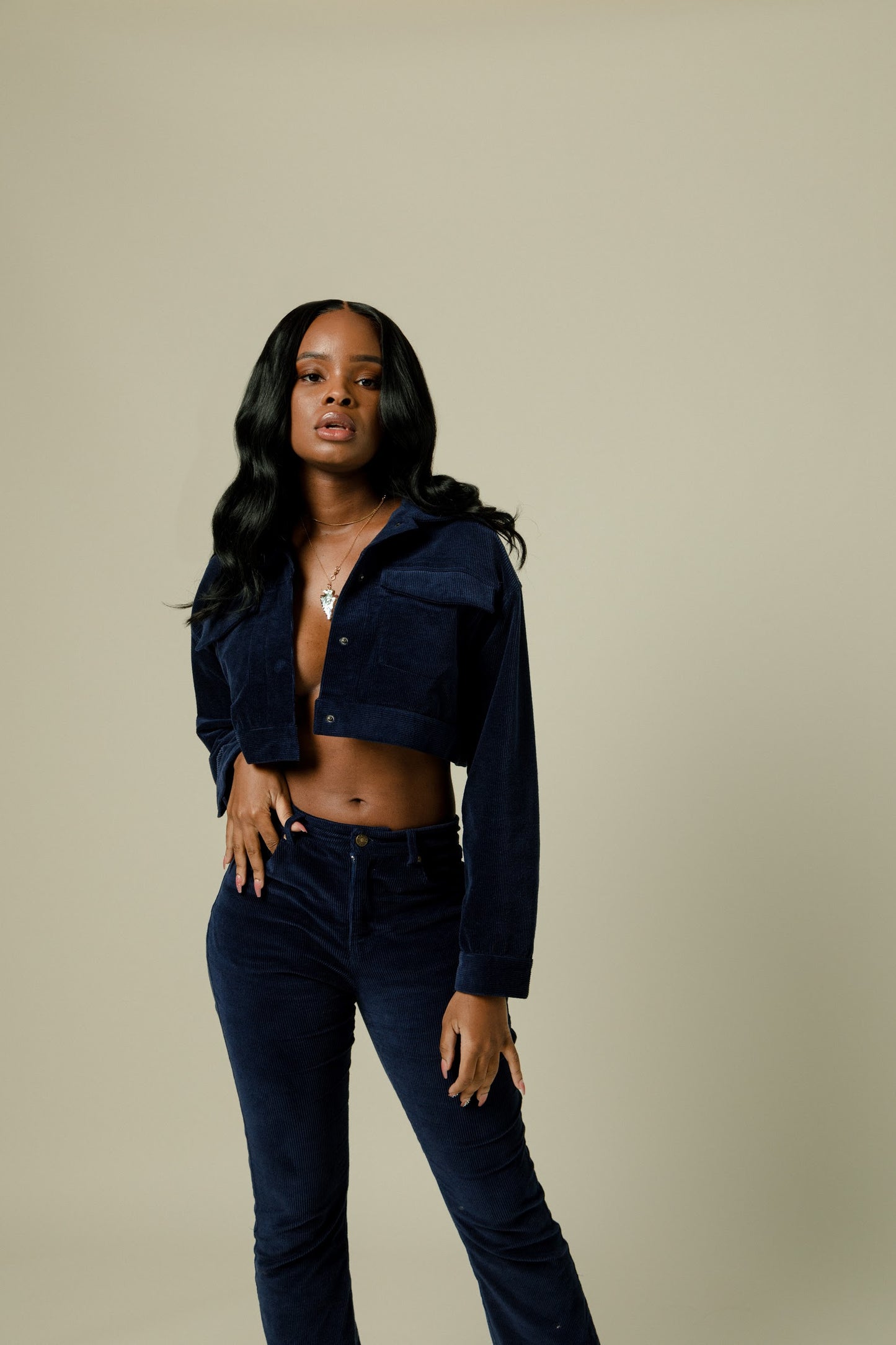 NAVY TIÉR CROPPED CORDUROY JACKET