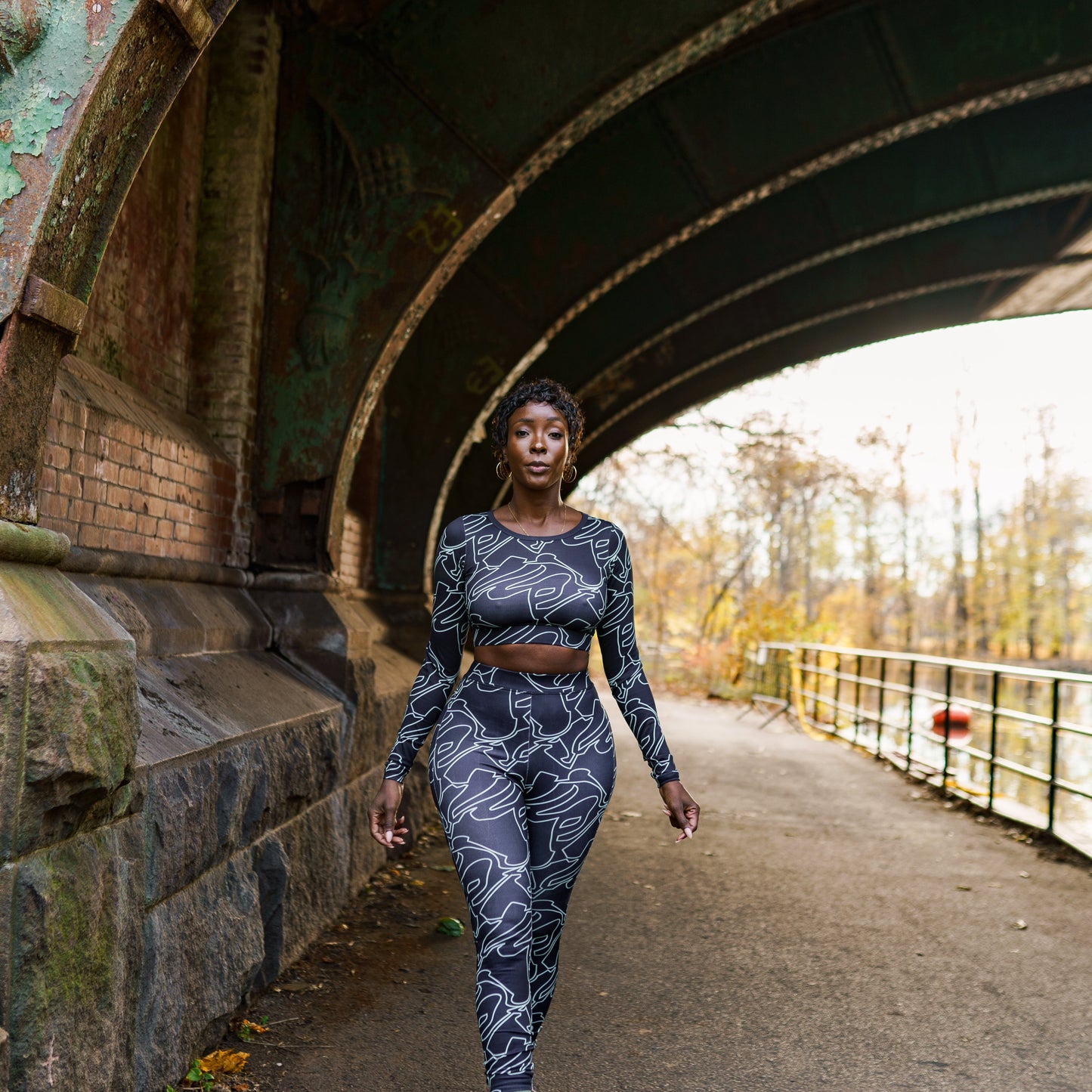 TOPOGRAPHIC ACTIVE TOP